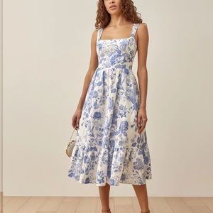 Bucatini Linen Dress reformation